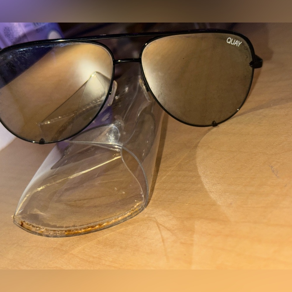 QUAY X DESI High Key sunglasses